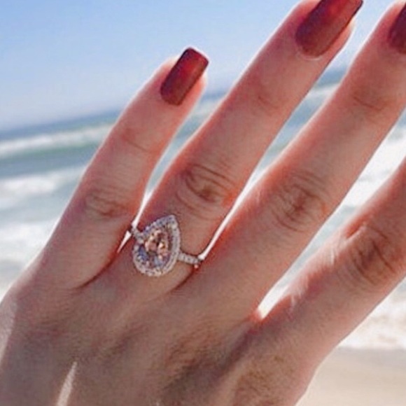 18K Rose Gold Morganite Engagement Ring - Picture 5 of 5